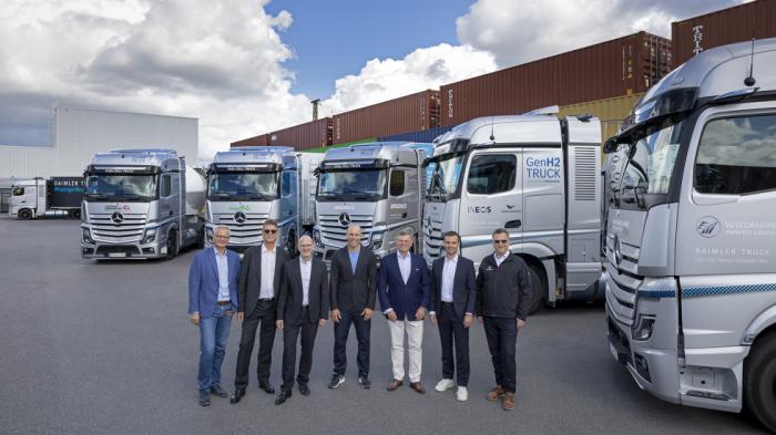 Το Mercedes-Benz GenH2 συμπλήρωσε πάνω από 225.000 χλμ. διαδρομών!
