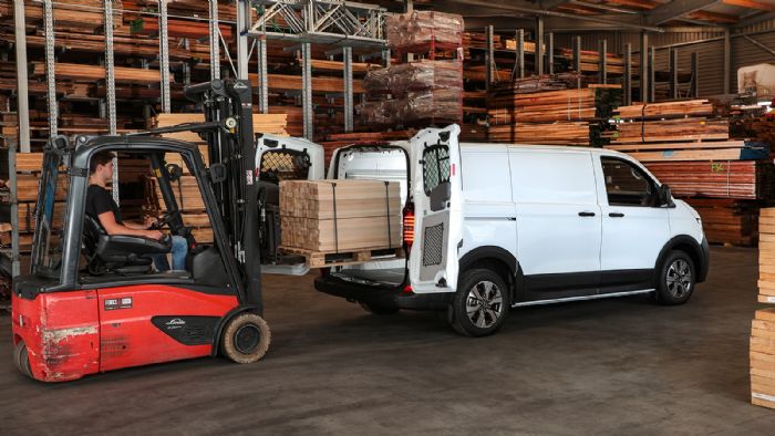 Πόσο φορτίο (σε όγκο ή βάρος) είναι σε θέση να υποστηρίξουν τα Μεσαία e-Vans;  Πόσο φορτίο (σε όγκο ή βάρος) είναι σε θέση να υποστηρίξουν τα Μεσαία e-Vans;