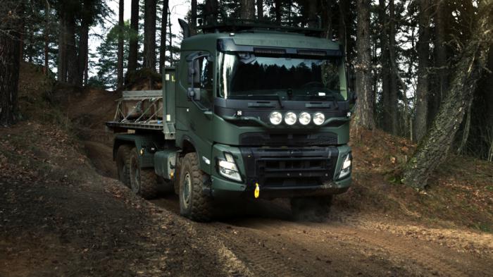 Στην Ελλάδα τα στρατιωτικά φορτηγά της Volvo Defense! 