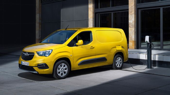 Πλήθος επιλογών φόρτισης και μέγιστη αυτονομία 275 χλμ. για το ηλεκτρικό Opel Combo-e Cargo.