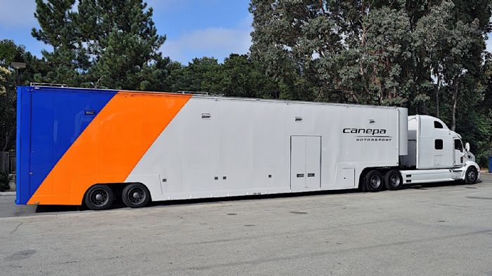 Το συνολικό μήκος του Concept Transporter είναι 19,8 μέτρα και το μεικτό βάρος συρμού ορίζεται στους 36,3 τόνους.