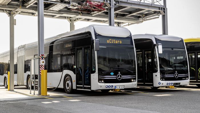 Έως το 2039 μόνο ηλεκτρικά λεωφορεία της Daimler Buses θα πωλούνται στην Ευρώπη. Μάλιστα, από το 2030 ηλεκτρικά θα είναι όλα τα αστικά, ενώ το 2025 αναμένεται το 1ο υπεραστικό μηδενικών ρύπων.
