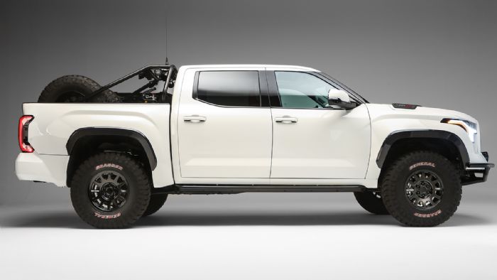 Το concept πατάει στην κορυφαία έκδοση Tundra TRD Pro, η οποία φέρει τη νέα υβριδική τεχνολογία «i-FORCE MAX» της Toyota.