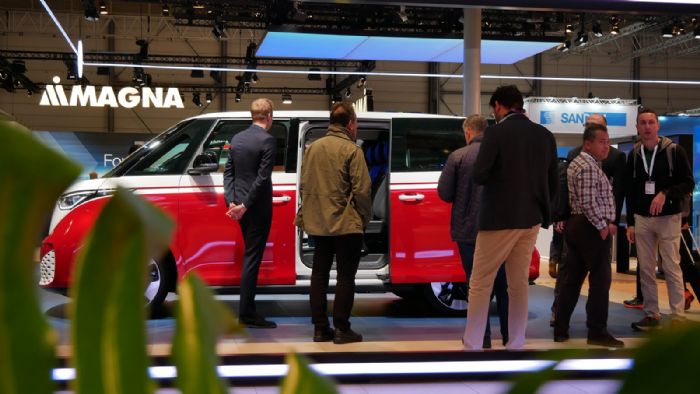 Το VW ID. Buzz Flex-Cab concept έκανε ντεμπούτο στην έκθεση ΙΑΑ Transportation 2022 του Ανόβερο. 