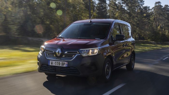 Με μέγιστη αυτονομία 300 χλμ., το ολοκαίνουργιο Renault Kangoo Van E-TECH Electric θα ξεκινήσει την πανευρωπαϊκή του εμπορική πορεία από την προσεχή άνοιξη.
