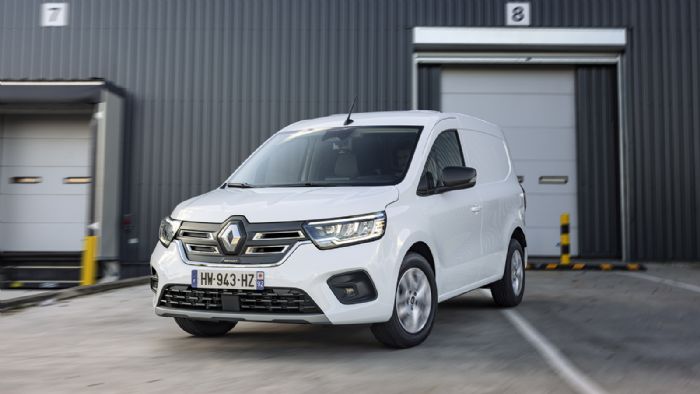 Το Renault Kangoo Van E-TECH Electric αποτελεί τον διάδοχο του Kangoo Z.E, το οποίο βρίσκεται στην αγορά εδώ και μία 10ετία και έχει σημειώσει πάνω από 70.000 πωλήσεις.