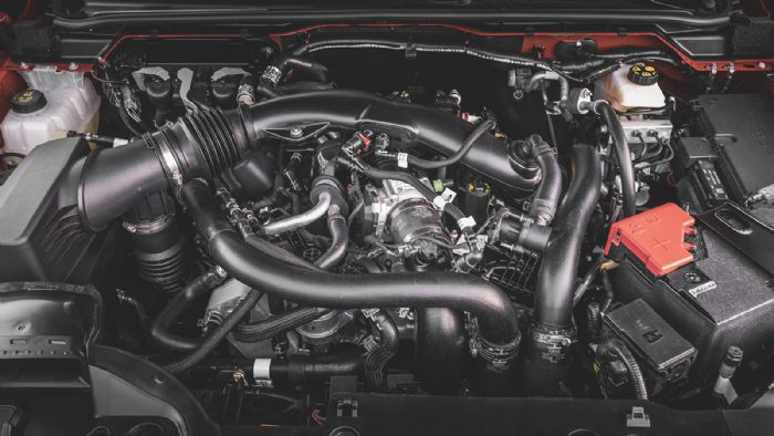 Νέος twin-turbo 3λιτρος EcoBoost V6 κινητήρας βενζίνης, απόδοσης 288 PS ισχύος και 491 Nm ροπής.