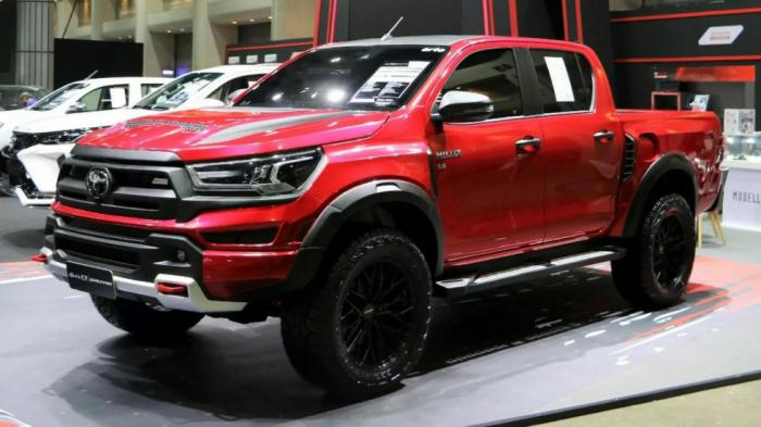 Τα «φτιαγμένα» Toyota Hilux που τράβηξαν τα βλέμματα 