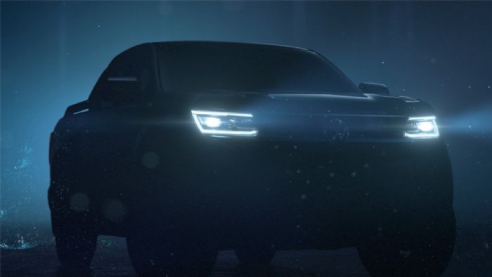 Φώτα LED στον βασικό εξοπλισμό και LED matrix στον προαιρετικό για το νέο Amarok, με τη VW να ονομάζει την τεχνολογία «IQ.Light». 
