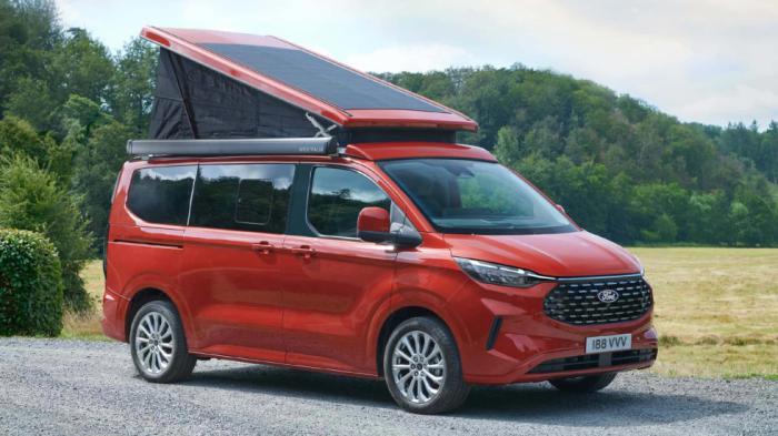 Ford Transit Custom Nugget: Υβριδικό Camper & με ηλιακή οροφή 