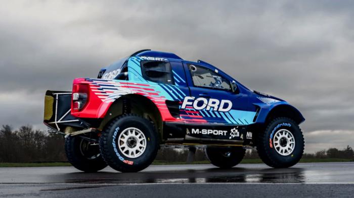 Με τα «μπούνια» θα μπει η Ford στο Dakar Rally 