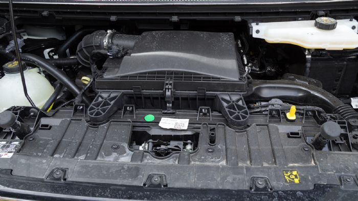 Διαθέσιμος σε εκδόσεις με ισχύ 136, 150 ή 170 ίππων είναι ο 2,0λιτρος πετρελαιοκινητήρας Ford EcoBlue. 