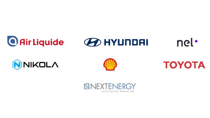 Τα μέλη της κοινοπραξίας «Hydrogen Heavy Duty Vehicle Industry Group» που ιδρύθηκε το 2019.