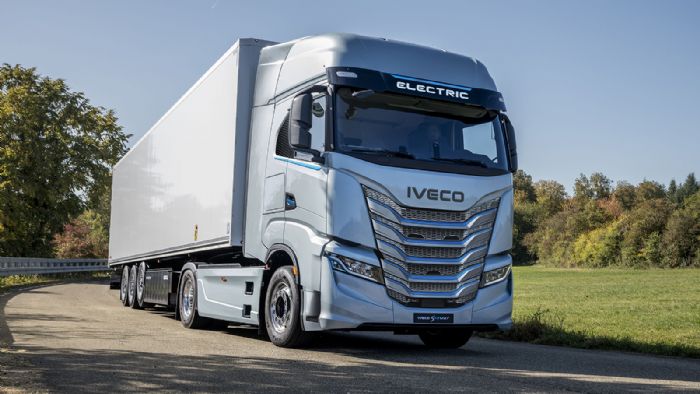 Η μέγιστη αυτονομία του νέου Iveco S-eWay ανέρχεται στα 500km. 