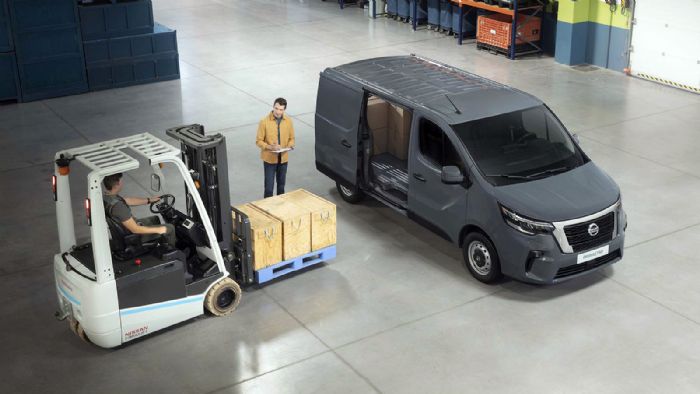 Τα Μεσαία Vans αποτελούν μια από τις βέλτιστες προτάσεις στην αγορά των ελαφρών επαγγελματικών για χρήση σε πάσης φύσεως μεταφορές εντός της πόλης. 