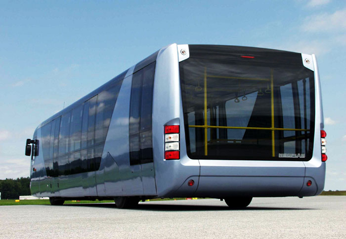 Tο Neoplan Airport Apron Bus