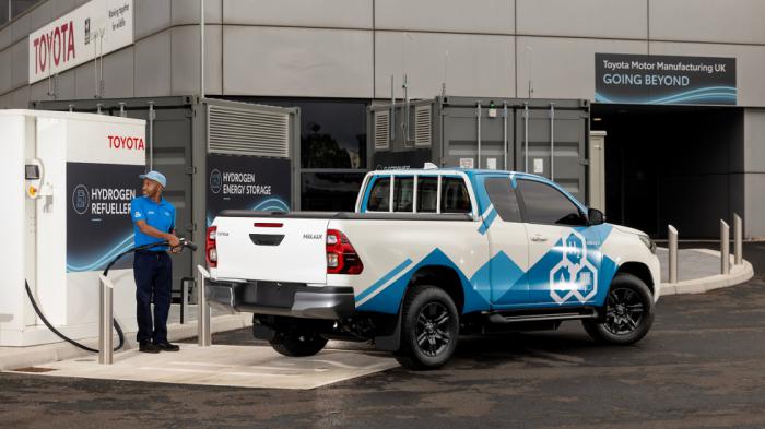 Η Toyota στηρίζει το υδρογόνο για το νέο Hilux Pick-Up 
