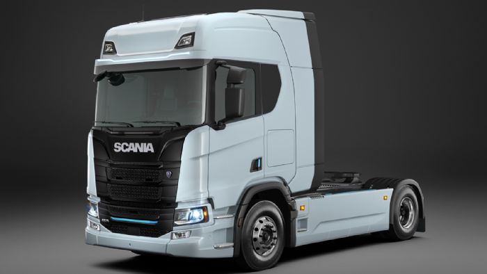 Τα εν λόγω φορτηγά θα είναι διαθέσιμα σε εκδόσεις με τύπους καμπίνας των σειρών «R» και «S» (με κρετάτι), δηλαδή τις κορυφαίες επιλογές που προσφέρει η Scania. 