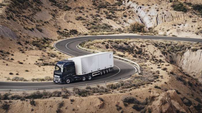 D17: Ο νέος κινητήρας της Volvo Trucks δίνει έως και 780 ίππους! 