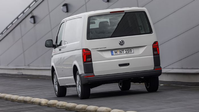 Η μέση κατανάλωση του VW Transporter ξεκινά από τα 5,9lt./100km! 