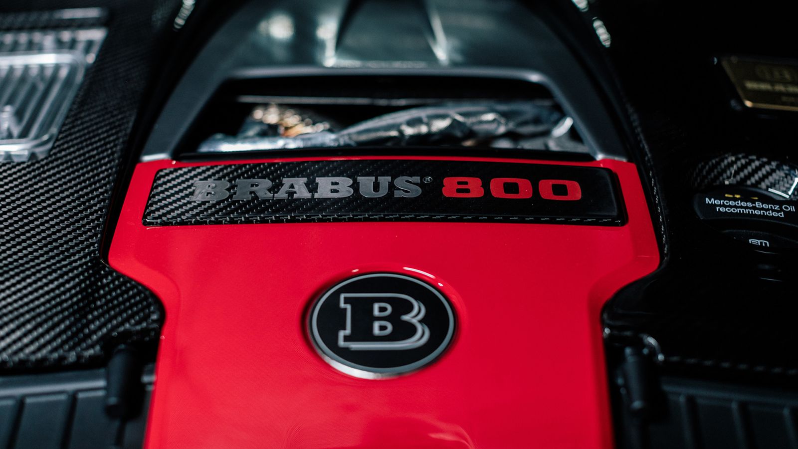 Το κιτ αναβάθμισης της BRABUS ανέβασε την ισχύ του 4λιτρου κινητήρα της AMG κατά 225 ίππους και τη ροπή κατά 150 Nm.