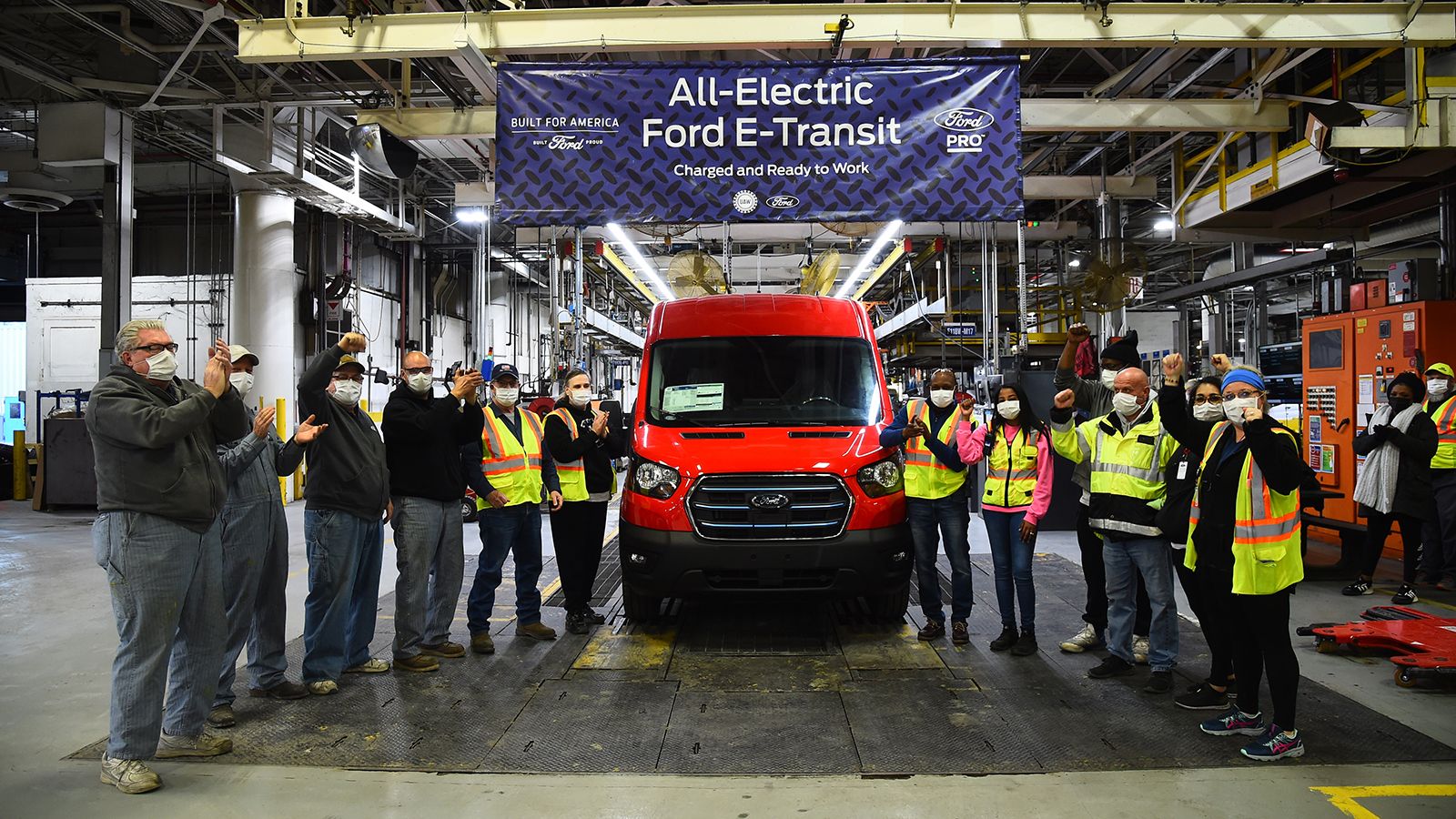 Tο E-Transit αποτελεί μέρος της επένδυσης των 30 και πλέον δισ. δολαρίων της Ford πάνω στην ηλεκτροκίνηση έως το 2025.