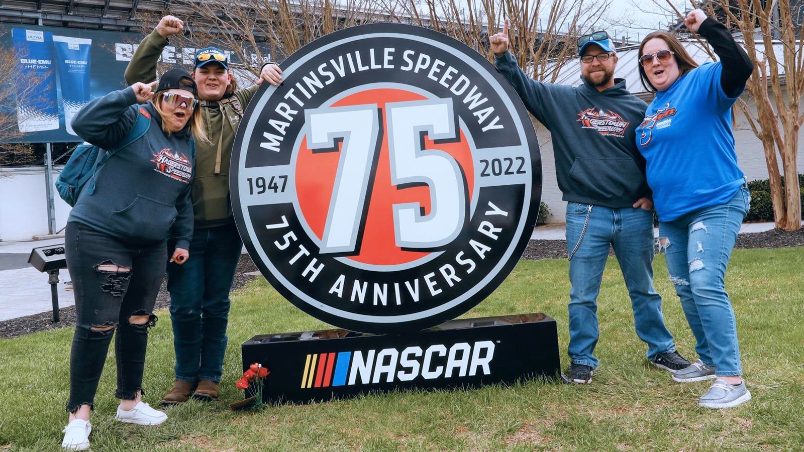 Η πίστα αγώνων «Martinsville Speedway» γιόρτασε τα 75α της γενέθλια.
