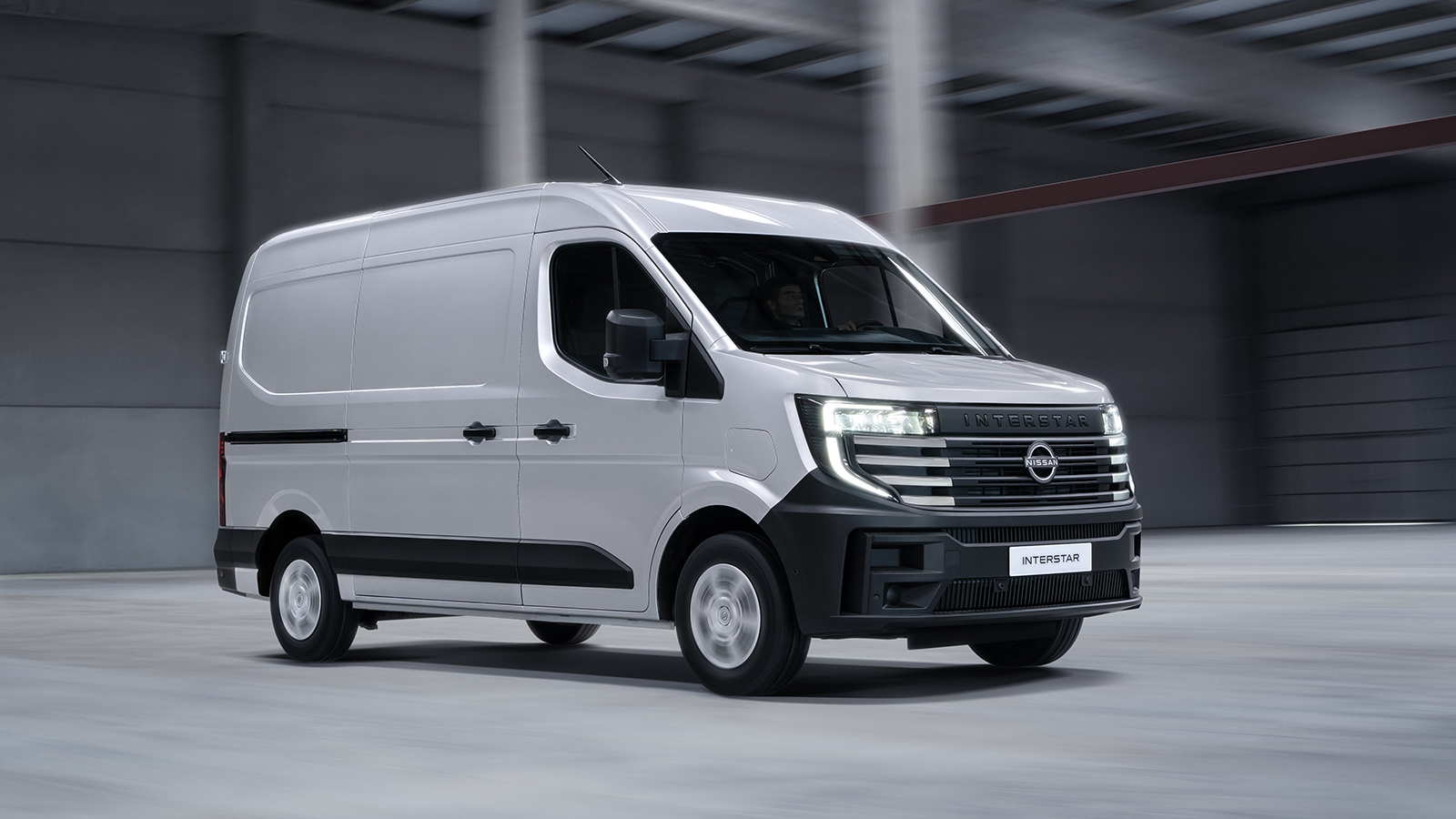 Το νέο Nissan Interstar θα είναι σύντομα διαθέσιμο και ως αμιγώς ηλεκτρικό και στην ελληνική αγορά. Το νέο Nissan Interstar θα είναι σύντομα διαθέσιμο και ως αμιγώς ηλεκτρικό και στην ελληνική αγορά.
