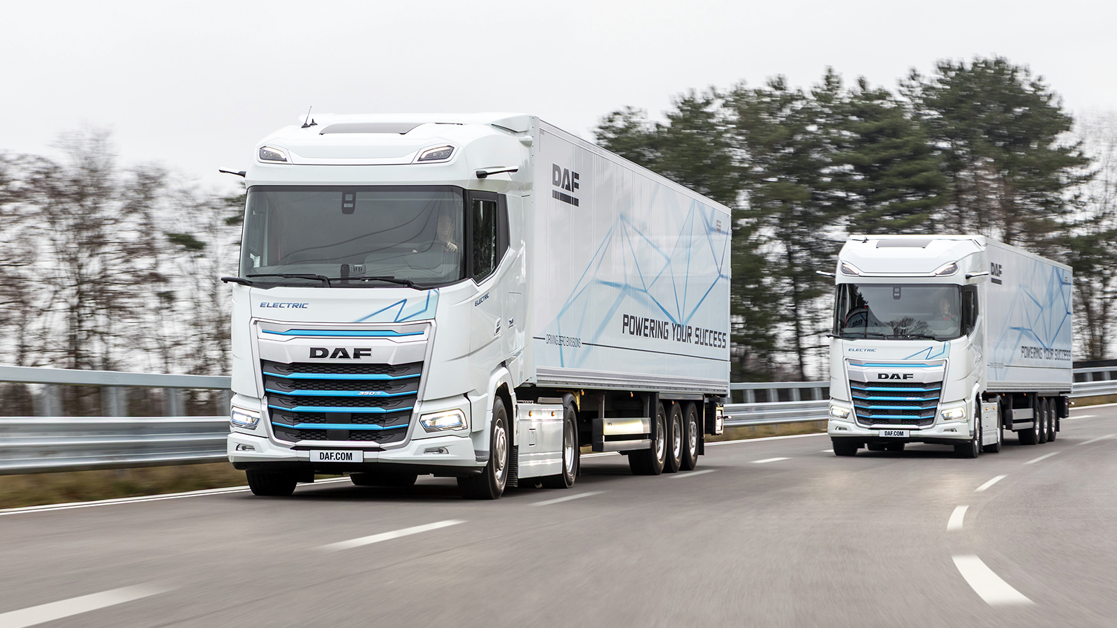 Τα νέα DAF XG & XG+ Electric εφοδιάζονται με τον ηλεκτροκινητήρα PACCAR EX D2 με απόδοση από 370 – 480 άλογα. Τα νέα DAF XG & XG+ Electric εφοδιάζονται με τον ηλεκτροκινητήρα PACCAR EX D2 με απόδοση από 370 – 480 άλογα.