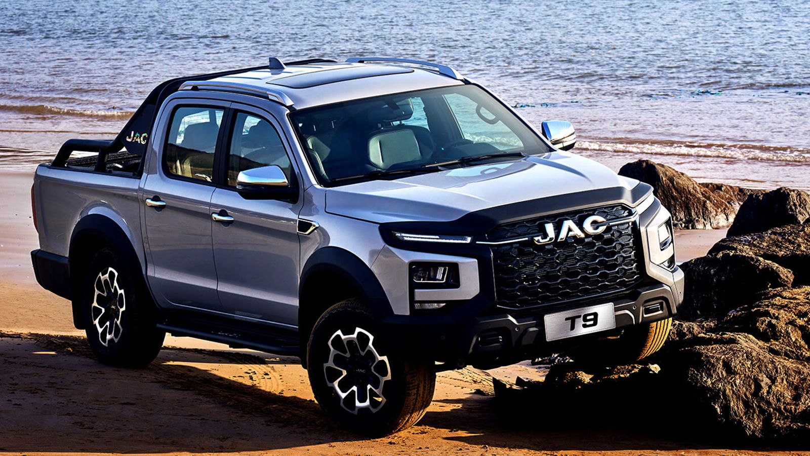Το JAC T9 EV είναι ένα νέο ηλεκτρικό Pick-Up που ξεκίνησε την εμπορική του πορεία στις διάφορες αγορές της ΕΕ. 