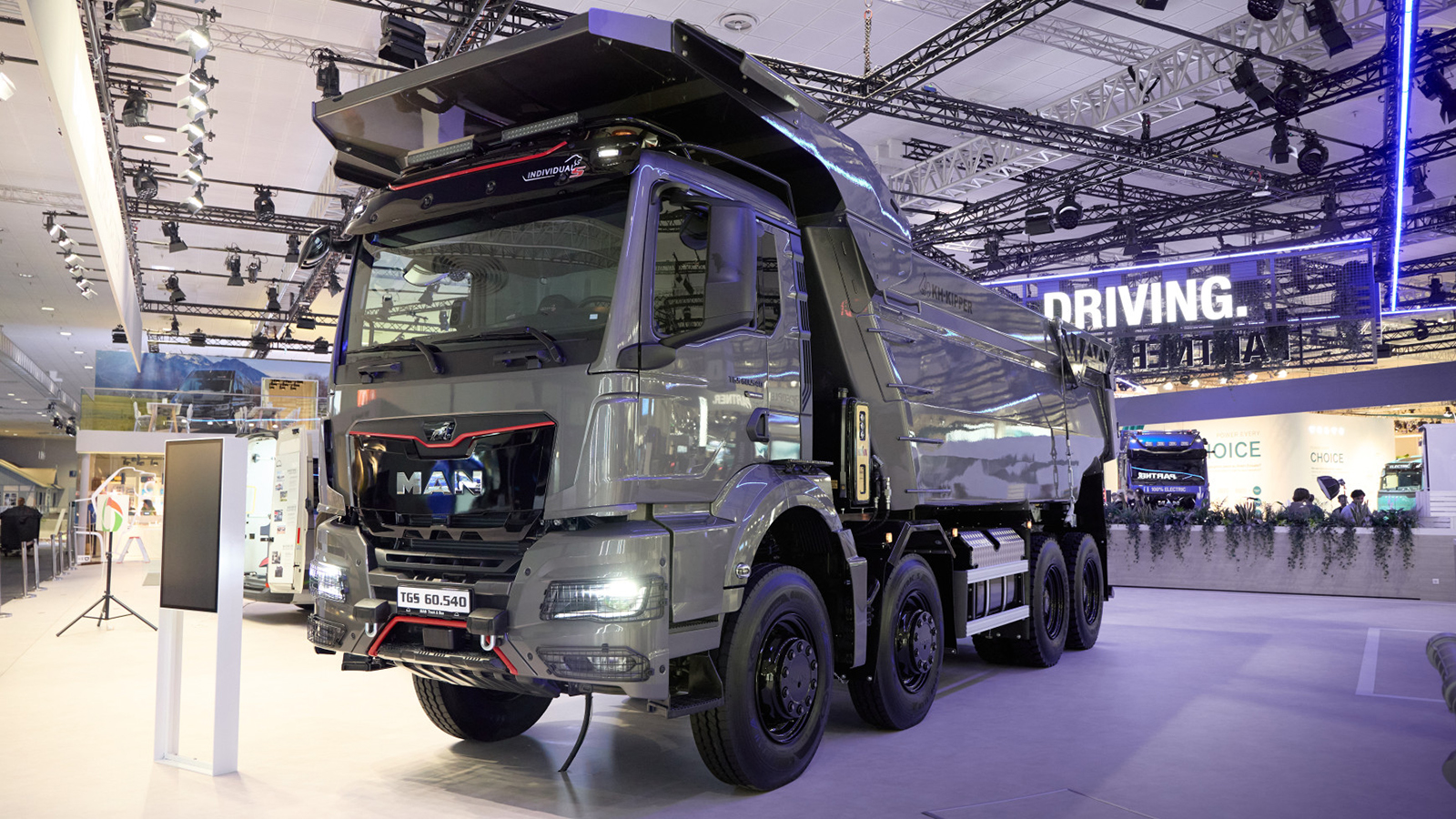Με 540 ίππους, 2.650 Nm και πρόγραμμα μετάδοσης Offroad, το MAN TGS 60.540 έχει σχεδιαστεί για απαιτητική βαριά χρήση.