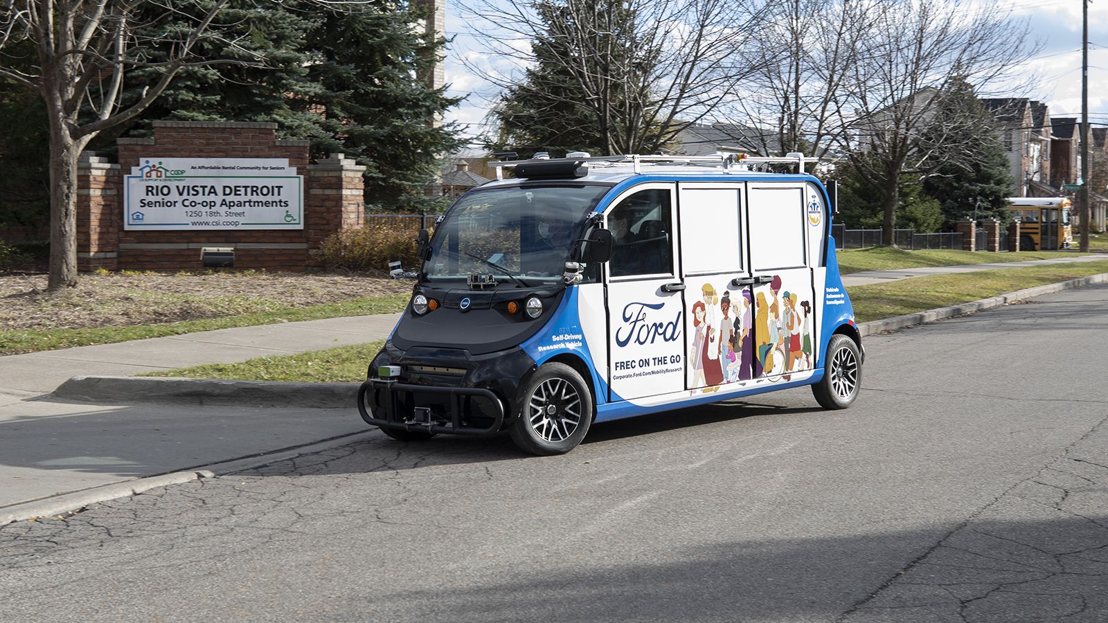 Η Ford συνδυάζει τις τεχνολογίες αυτόνομης οδήγησης με τη φιλανθρωπική δράση.
