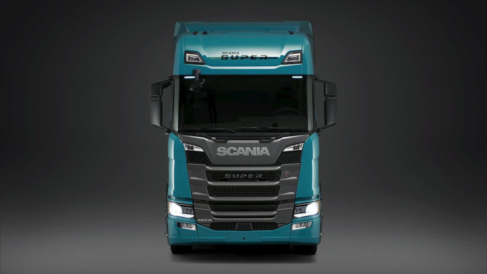 O πρόσφατα ανανεωμένος 13λιτρος κινητήρας της Scania προσφέρεται σε 4 εκδόσεις απόδοσης 420-560 ίππων.