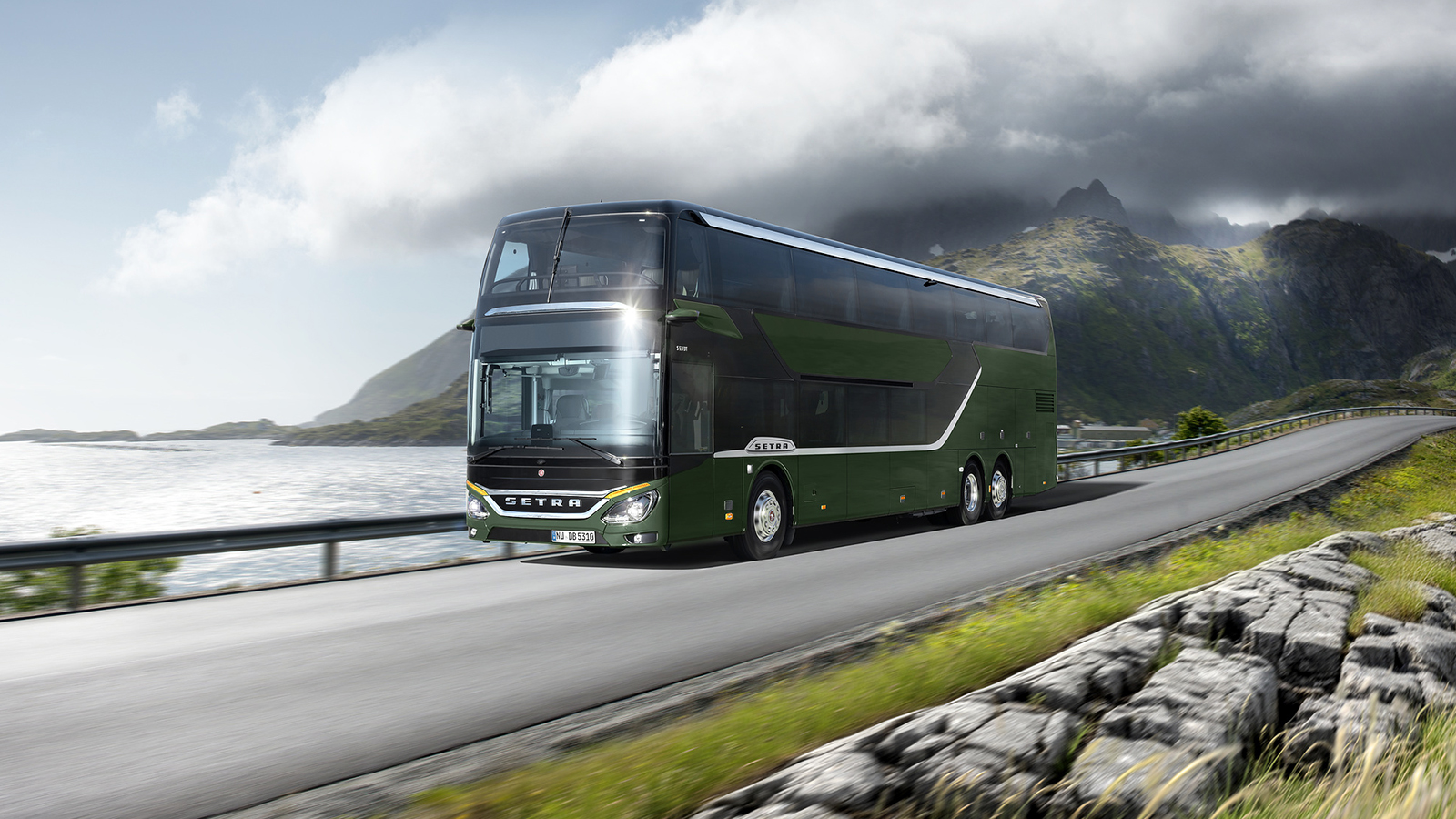 Το διώροφο Setra S 531 DT περιλαμβάνεται στο πρόγραμμα σταδιακών αναβαθμίσεων από το 2027, με νέες δυνατότητες στο σύστημα κίνησης, στις ψηφιακές λειτουργίες και στην υποστήριξη του οδηγού. Το διώροφο Setra S 531 DT περιλαμβάνεται στο πρόγραμμα σταδιακών αναβαθμίσεων από το 2027, με νέες δυνατότητες στο σύστημα κίνησης, στις ψηφιακές λειτουργίες και στην υποστήριξη του οδηγού.