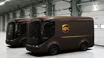 Αυξάνει τον ηλεκτρικό της στόλο η UPS