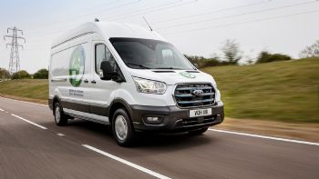 Ξεκινούν οι δοκιμές του Ford E-Transit στην ΕΕ (+vid)