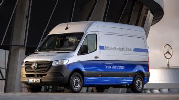 «Αυλαία» για το Mercedes eSprinter