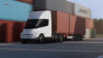 ������� ������ �� 550km ���������� �� Tesla Semi! 