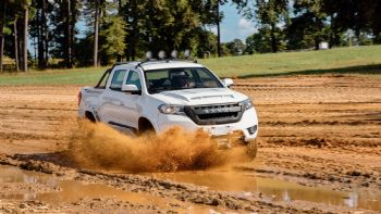 Κινέζικο ηλεκτρικό Pick-Up 28 ίππων (+vid)