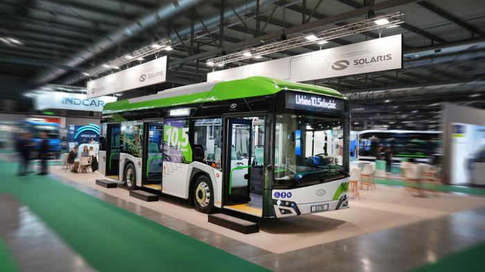 Urbino 10,5: «Πασαρέλα» στο Μιλάνο για το νέο midibus της Solaris! Νεα PRO.Autotriti.gr