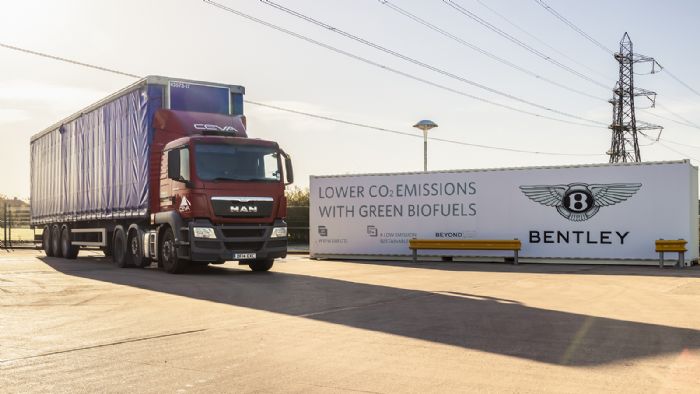 Τα οχήματα logistics της Bentley χρησιμοποίησαν 100.000 λίτρα βιοκαυσίμων σε έναν χρόνο, με τον στόλο να αποτελείται από 15 φορτηγά και 20 van.