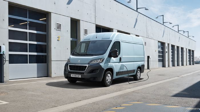 PEUGEOT</b>  e-Boxer  Van 35 L3H2 110kWh 280HP - 