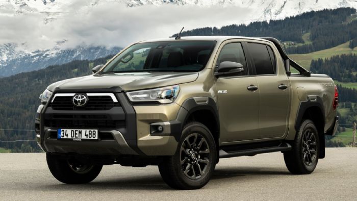 TOYOTA</b>  Hilux  Double Cab 2.8 4x4 Tornado Cruiser M6 - 