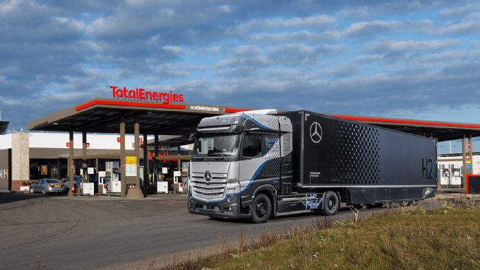 Μια ακόμα σημαντική συνεργασία της Daimler Truck πάνω στην υδρογονοκίνηση των βαρέων οχημάτων.