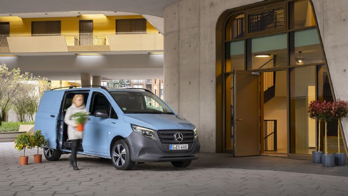 MERCEDES-BENZ</b>  Vito  Van 110 CDI BASE Compact RWD - 