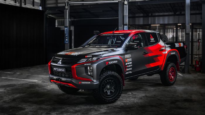 Το νέο αγωνιστικό Mitsubishi L200 της Team Mitsubishi Ralliart που θα συμμετάσχει στον εκτός δρόμου αγώνα Asia Cross Country Rally (AXCR) 2022.