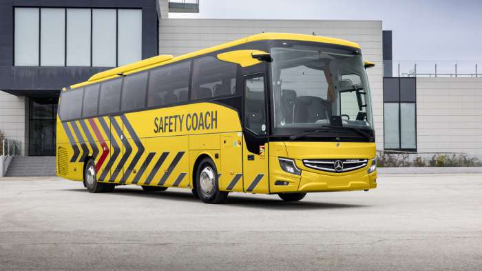 Mercedes-Benz: Αναβαθμίσεις ασφάλειας στο νέο Tourismo Safety Coach! 