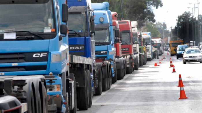 Εορταστικές απαγορεύσεις κυκλοφορίας φορτηγών άνω των 3.5 τόνων