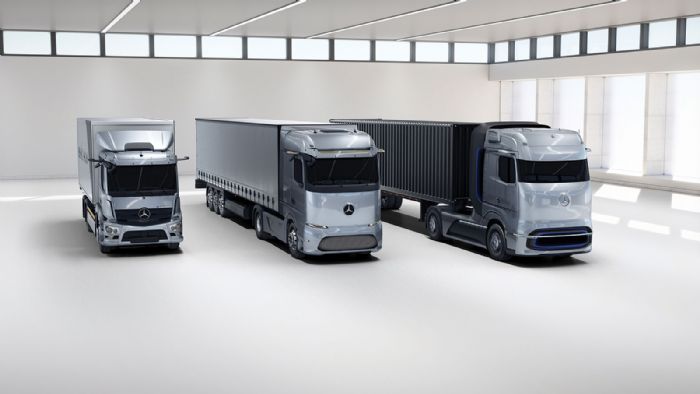 Μέσα στην ερχόμενη 10ετία, η Mercedes-Benz Trucks θα έχει λανσάρει πολλαπλά υβριδικά και αμιγώς ηλεκτροκίνητα βαρέα φορτηγά. 