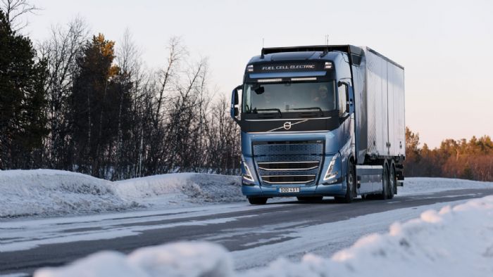 Volvo: Ξεκινά τις δημόσιες δοκιμές φορτηγών υδρογόνου